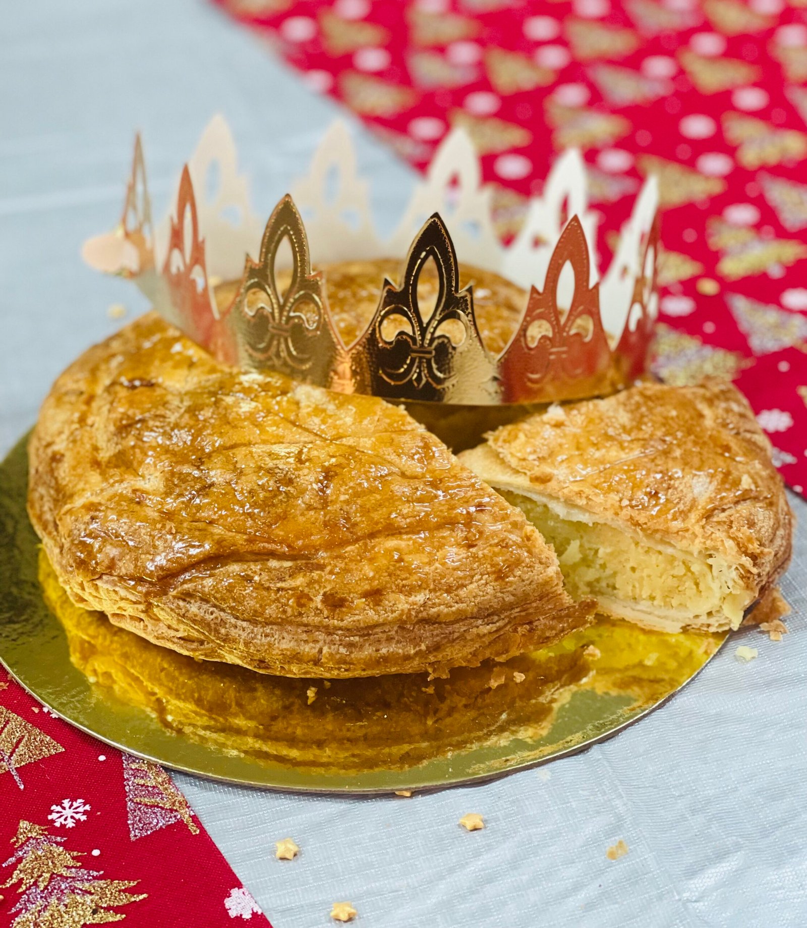 Galette des Rois 6/8 parts <span>đŠ Livraison sur QuĂ©bec 14/12</span>